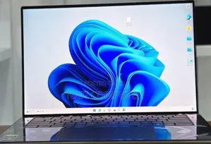 Photo - New Laptop Dell XPS 15 32GB Intel Core I9 SSD 1T