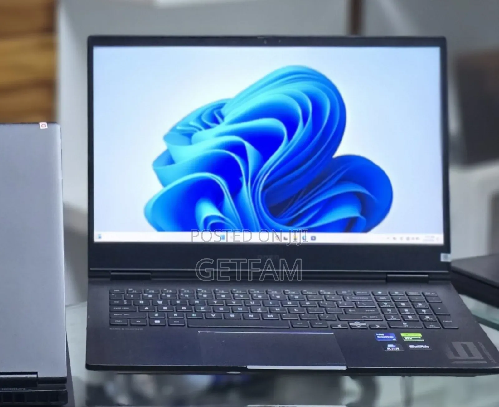 New Laptop HP Omen 15 16GB Intel Core I9 SSD 1T