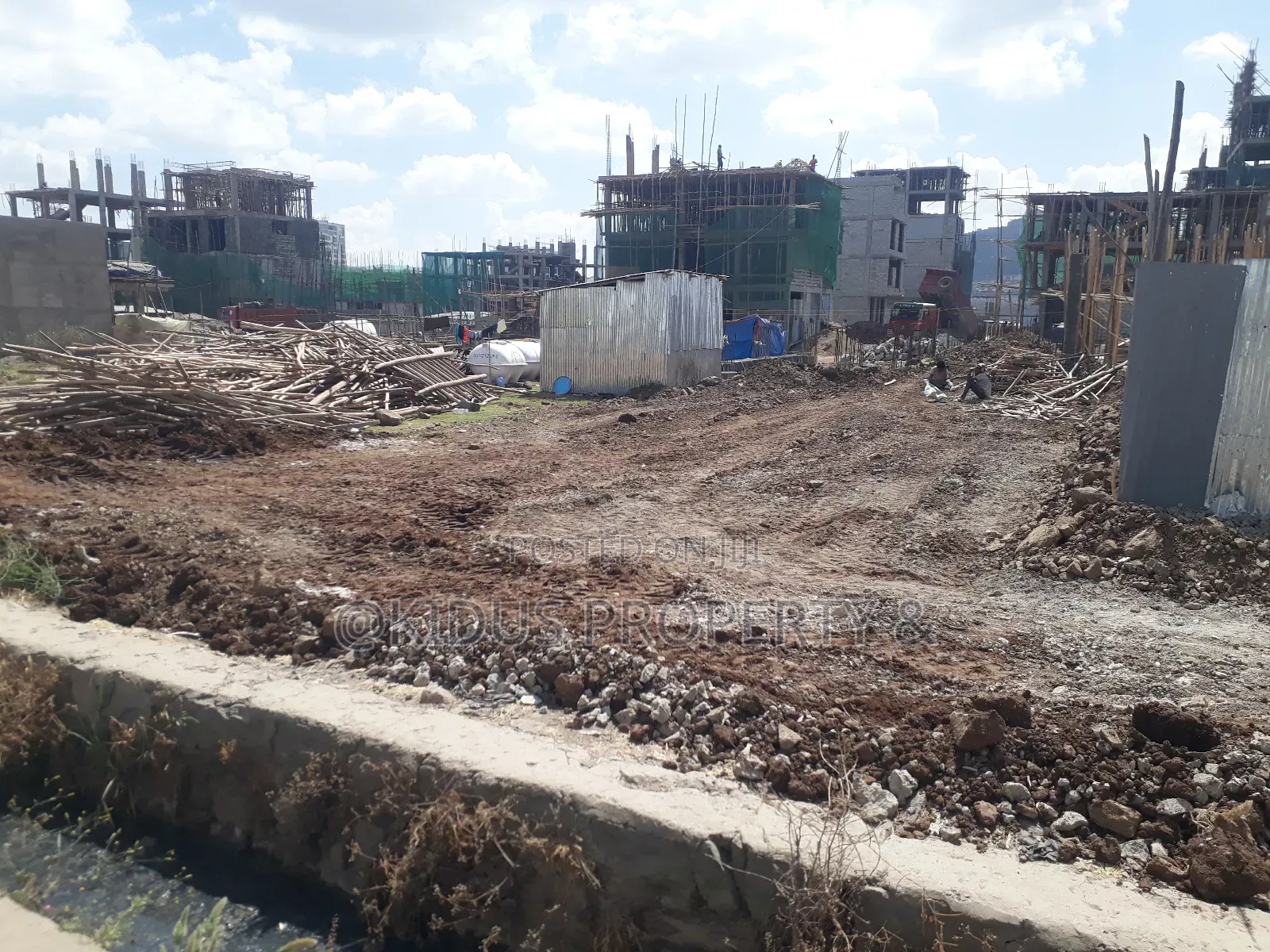 1bdrm Block of Flats in Nassw Real State, Nifas Silk-Lafto for sale