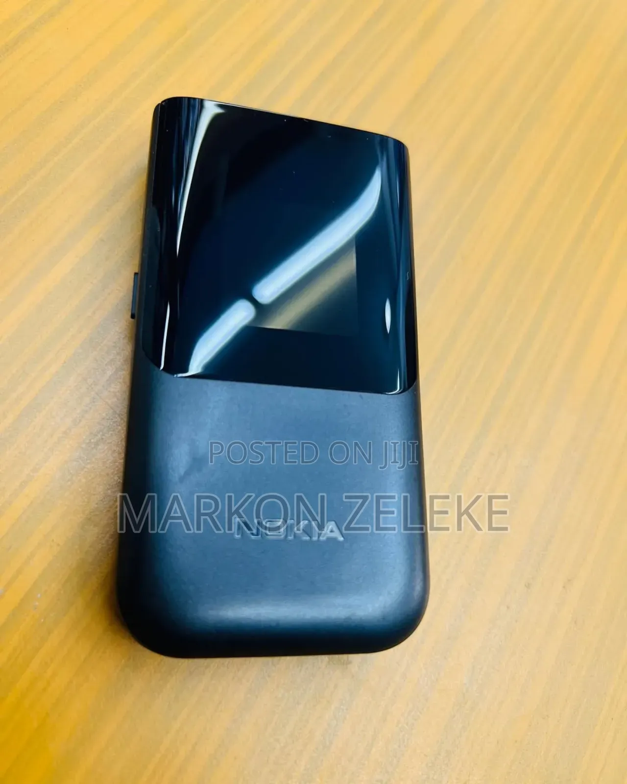 New Nokia 2720 Flip 512 GB Black