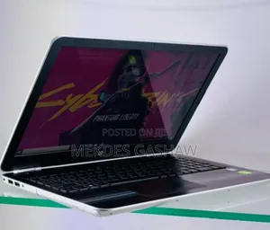 Laptop HP Pavilion 15 8GB Intel Core I5 HDD 1T