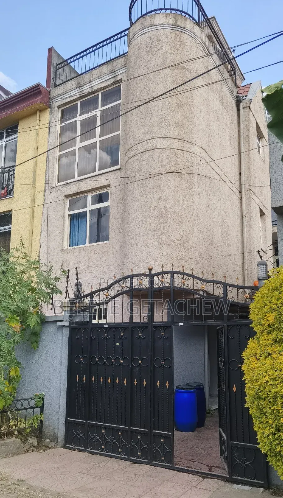 6bdrm House in Lebu, G+2 House For, Nifas Silk-Lafto for sale