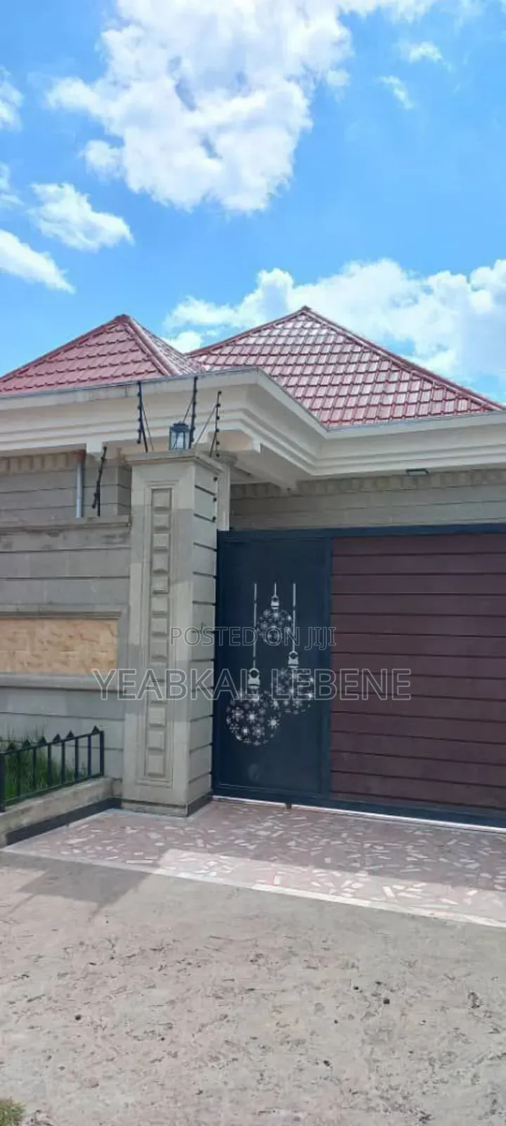 3bdrm Villa in Bole for sale