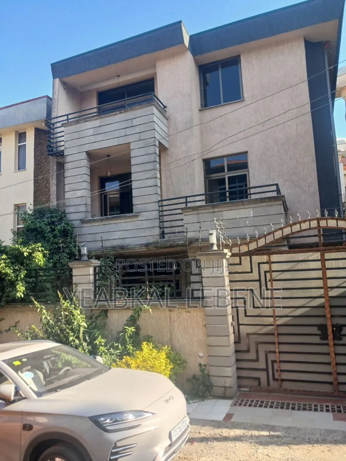6bdrm House in Bole for sale