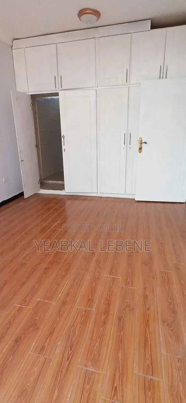 6bdrm House in Bole for sale