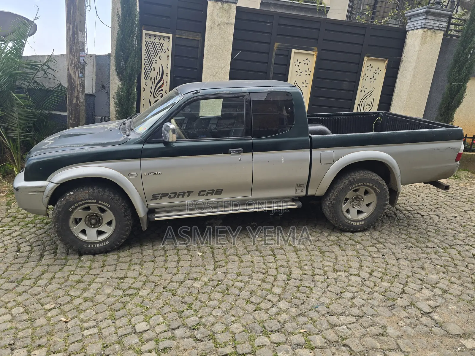 Mitsubishi L200 2003 Green