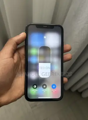 Apple iPhone 11 64 GB Black