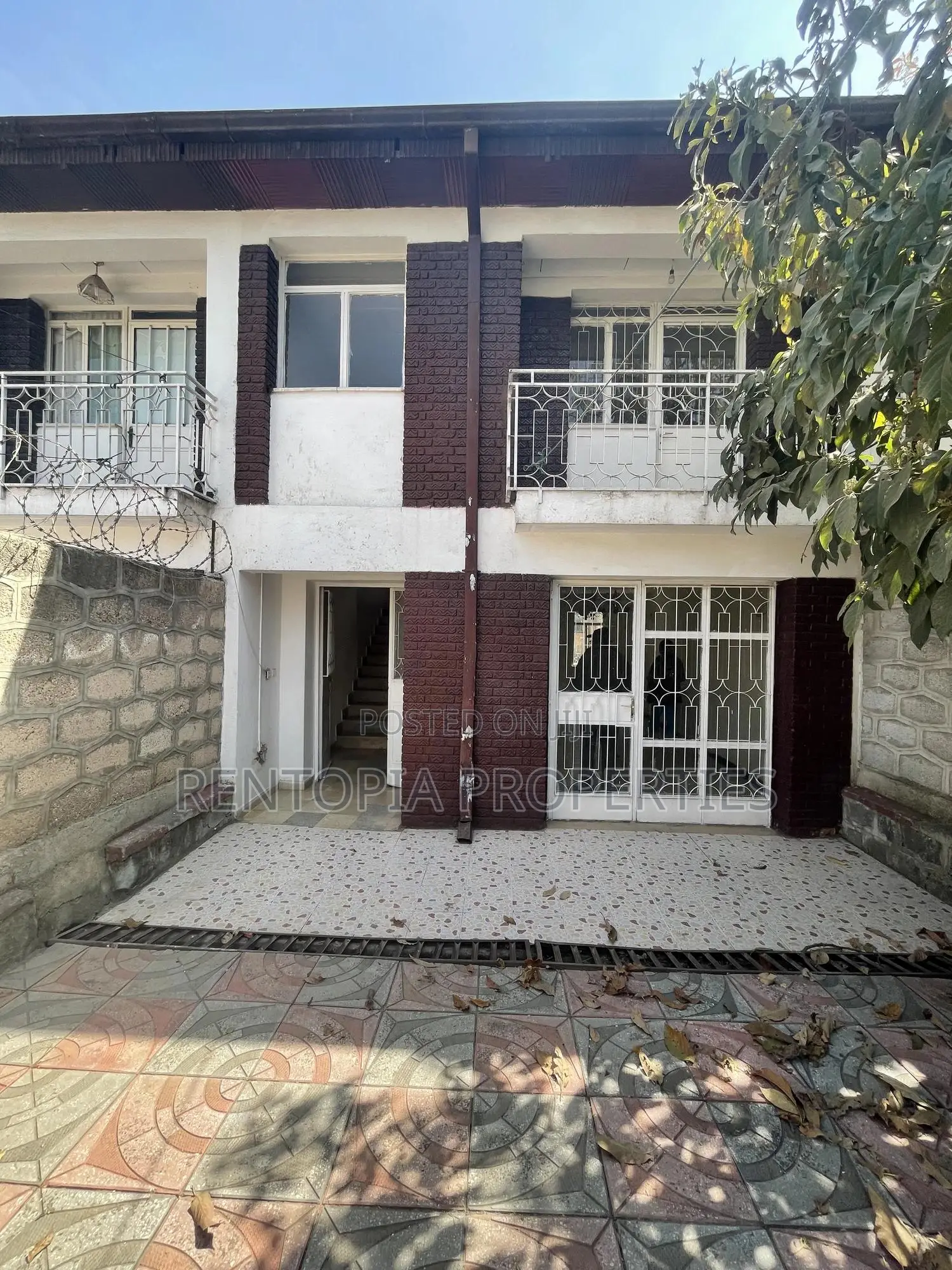 3bdrm House in Bole for sale