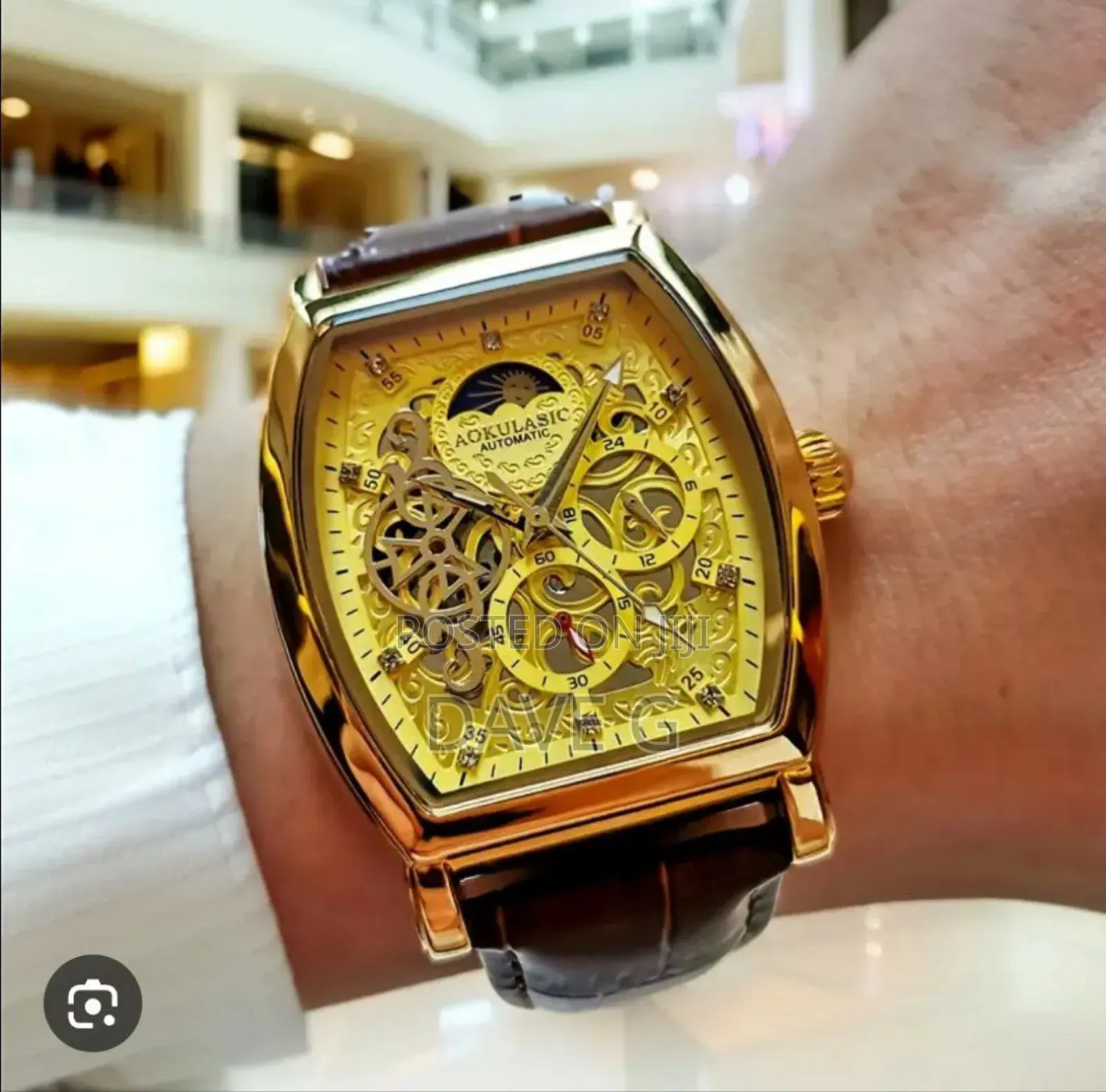 Elegant Men's Tourbillon Automatic Mechanical Watch