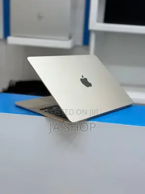 New Laptop Apple MacBook Air 2024 M3 13-Inch 8GB HDD 256GB