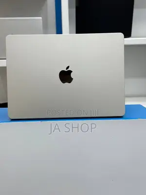 New Laptop Apple MacBook Air 2024 M3 13-Inch 8GB HDD 256GB