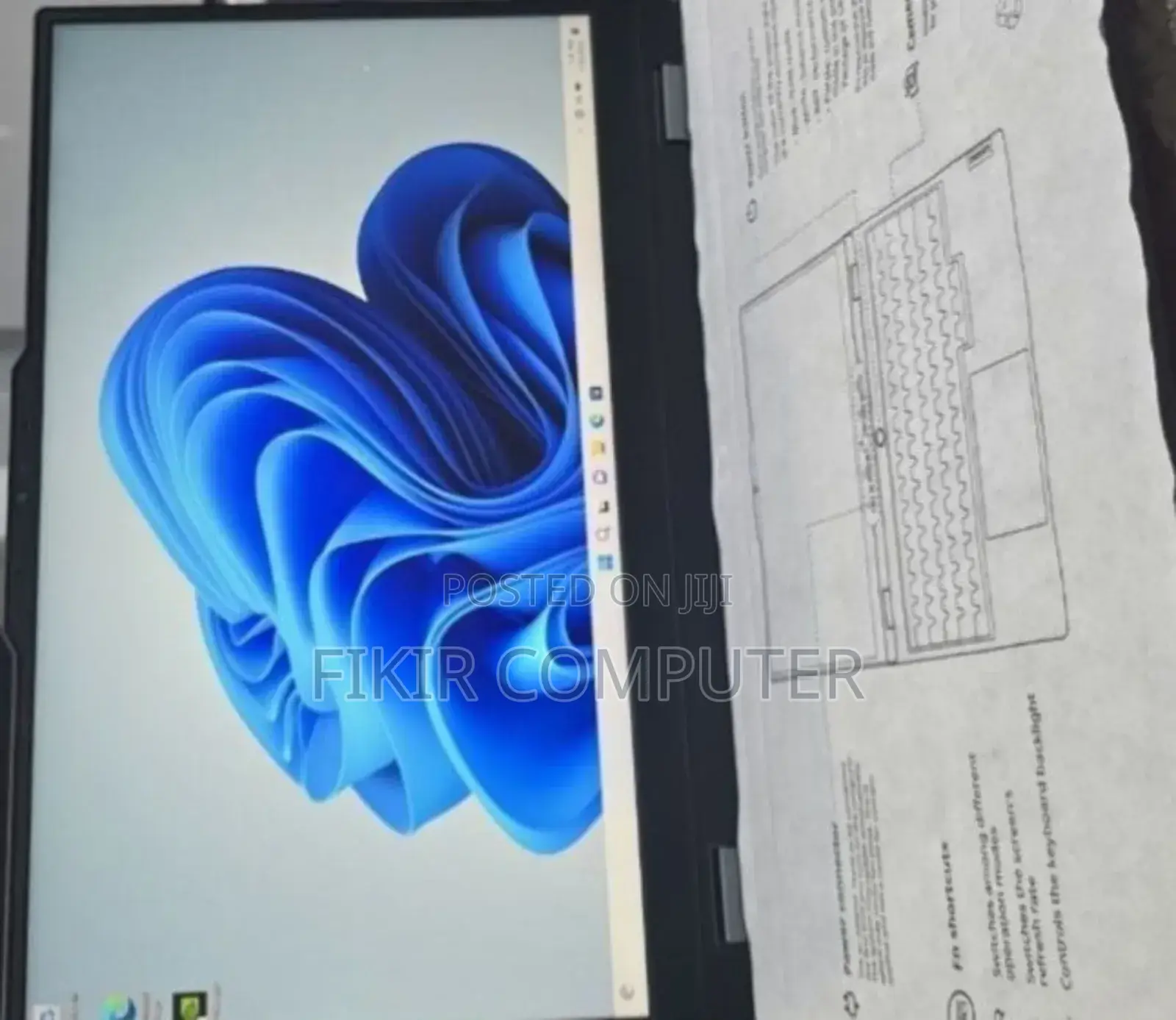 New Laptop Lenovo LOQ 15ARP9 16GB Intel Core I5 SSD 512GB