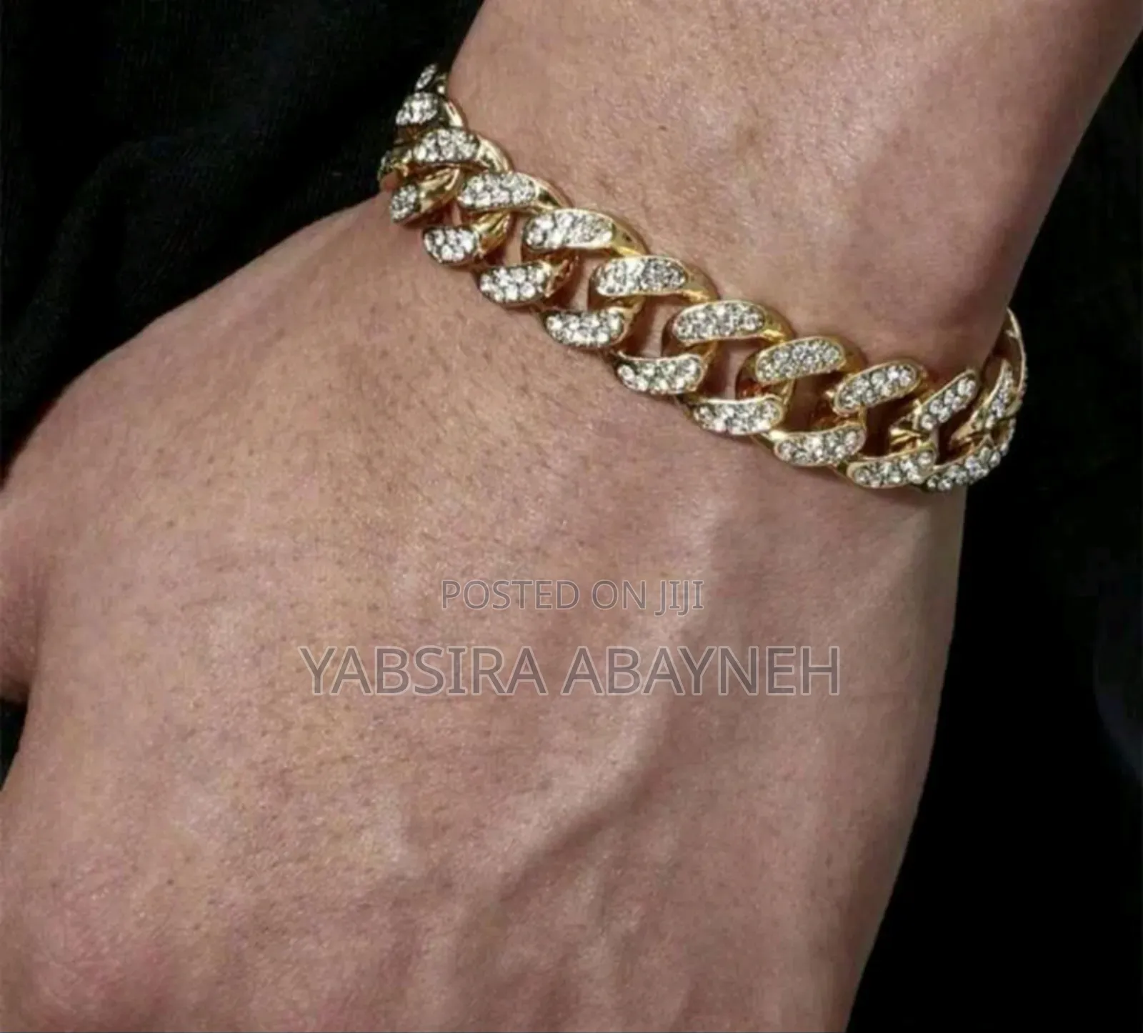 A Chain Bracelet for Both Gender ( but Mainly for Men's )