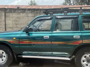 Toyota Land Cruiser 1995 Green