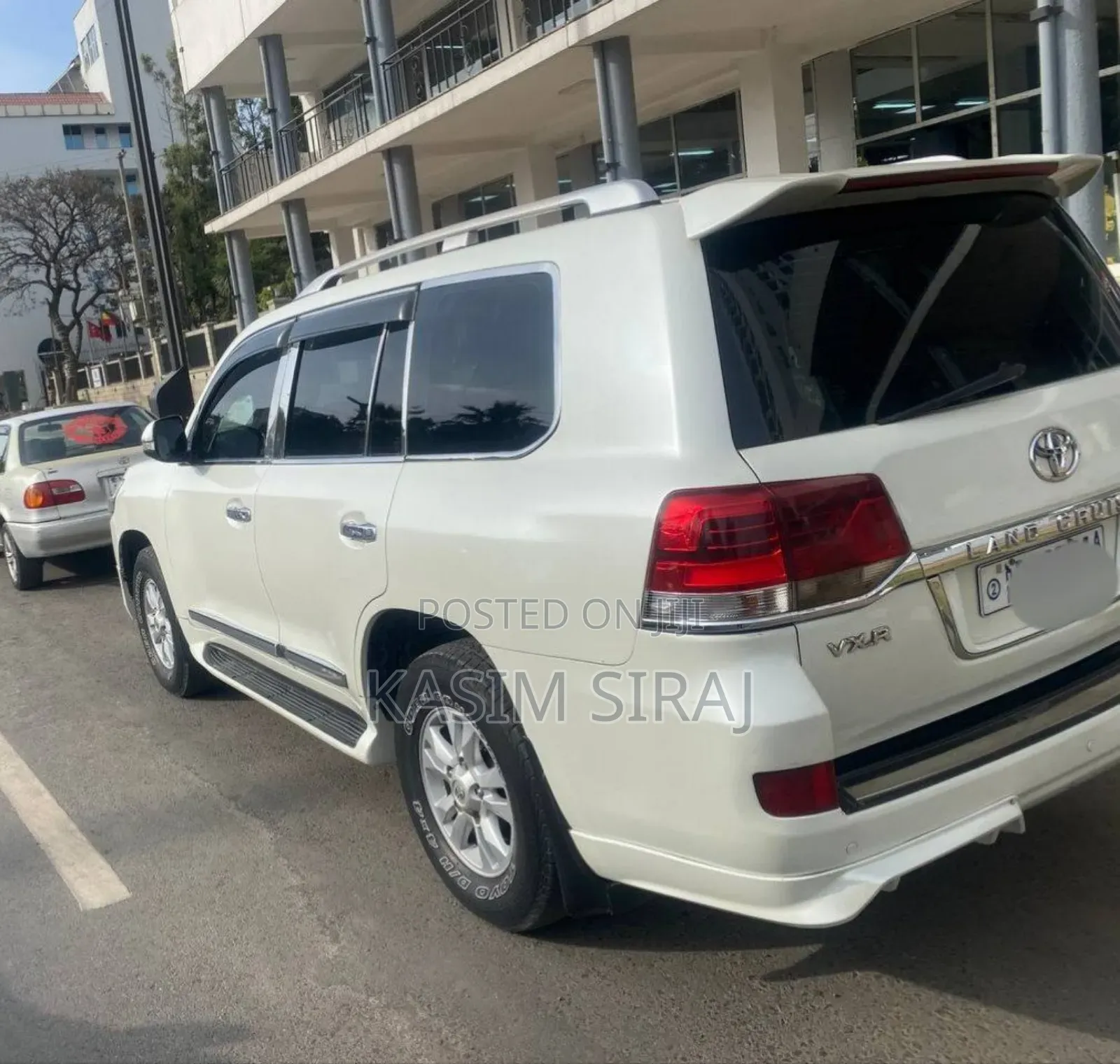 Toyota Land Cruiser 100 4.2 2008 White