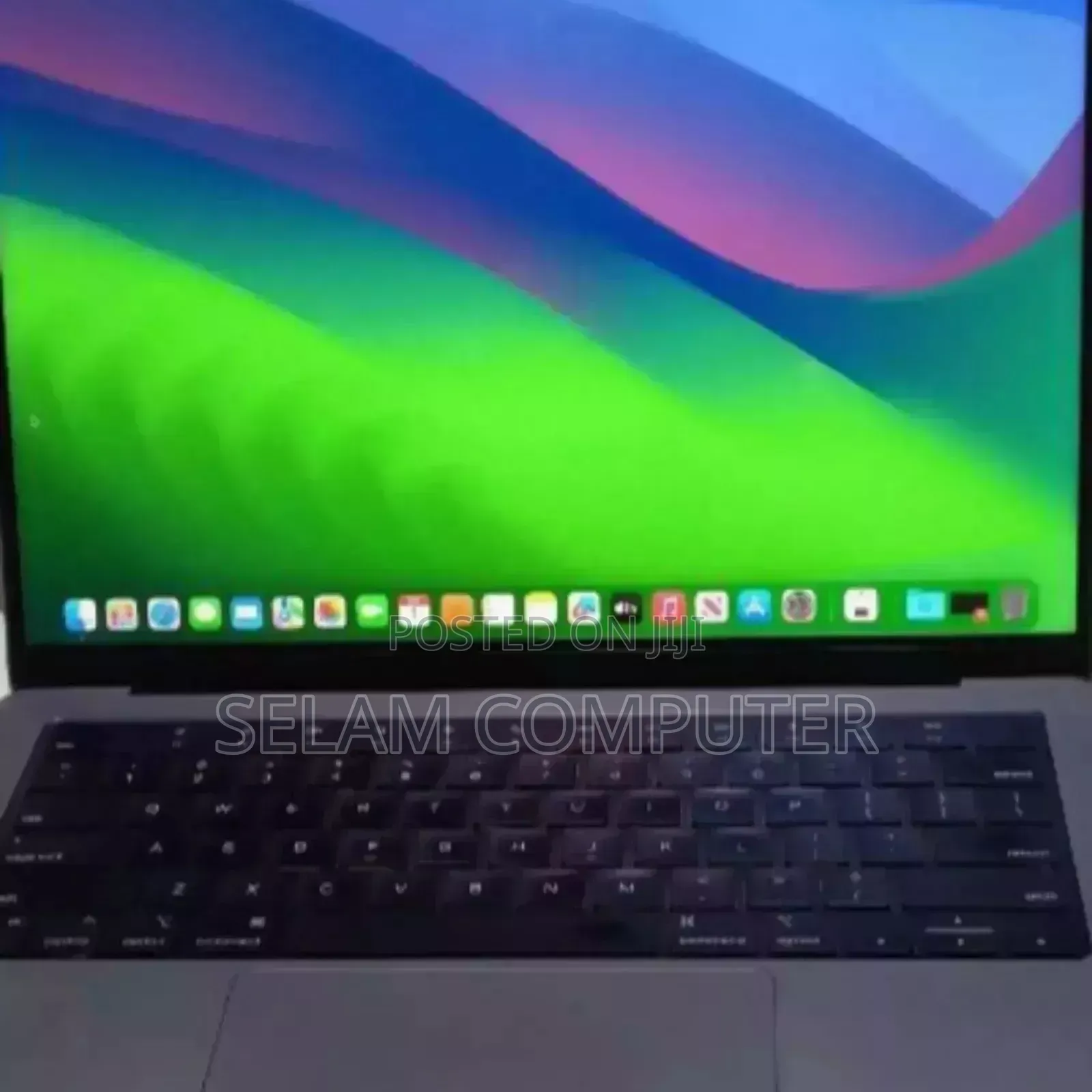 New Laptop Apple MacBook Pro M1 16GB Apple M1 Pro SSD 512GB