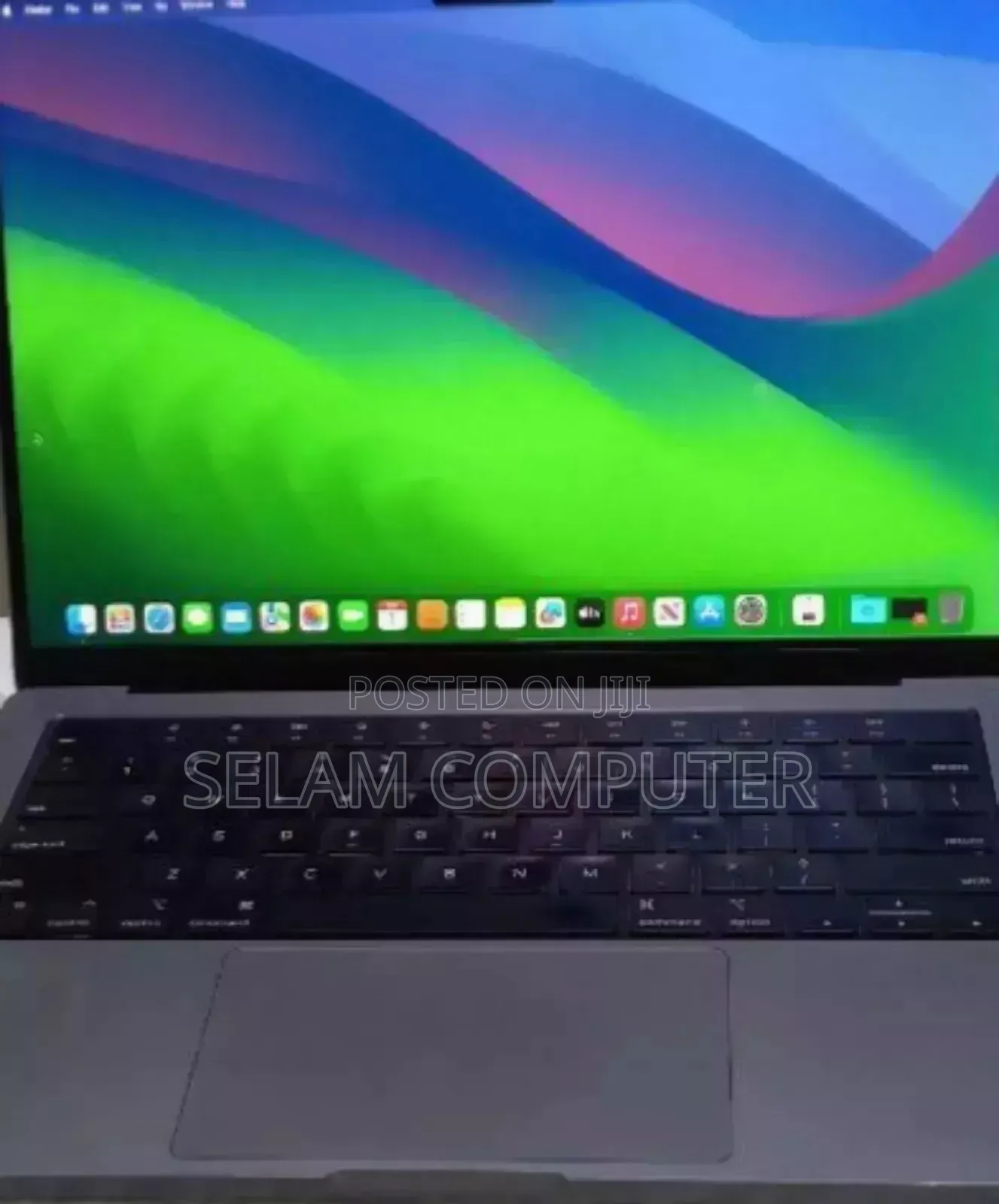New Laptop Apple MacBook Pro M1 16GB Apple M1 Pro SSD 512GB