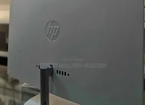 New Dell Inspiron 27 All-in-One 16GB Intel Core I7 SSD 512GB