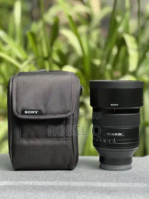 Photo - Sony 85mm F1.4 Gmaster Prime Lens