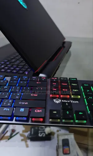 Photo - New Laptop MSI Raider GE68HX 13vi-202us 32GB Intel Core I9 SSD 512GB