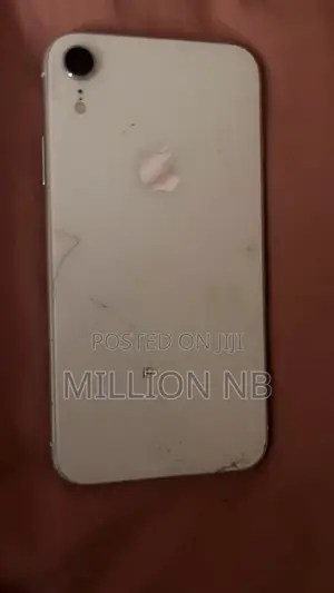 Photo - Apple iPhone XR 64 GB White