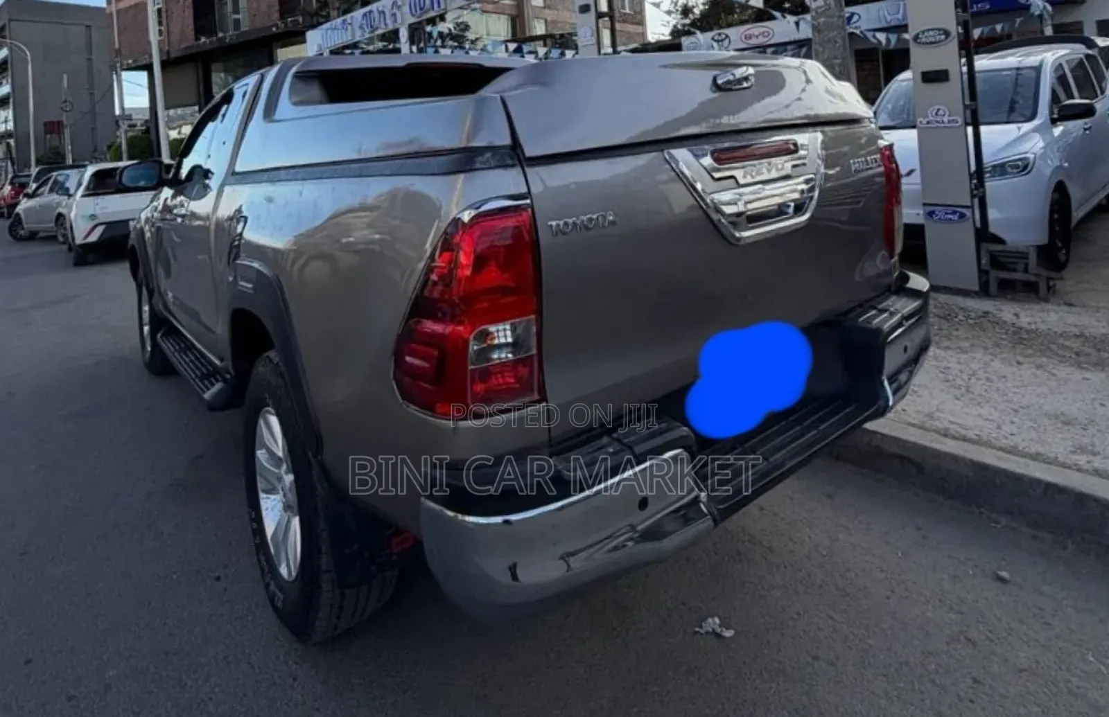 Toyota Hilux 2018 Gray