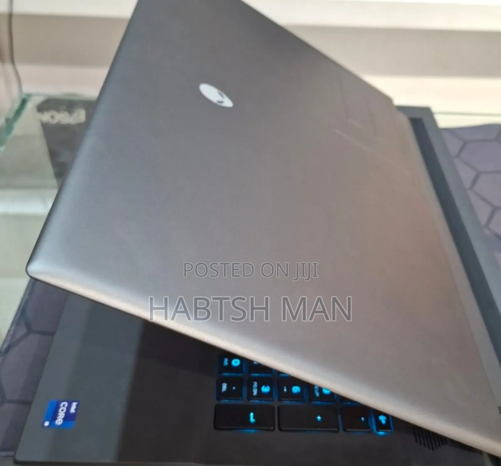 New Laptop Alienware M17x R2 32GB Intel Core i9 SSD 1T