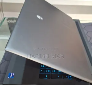 New Laptop Alienware M17x R2 32GB Intel Core i9 SSD 1T