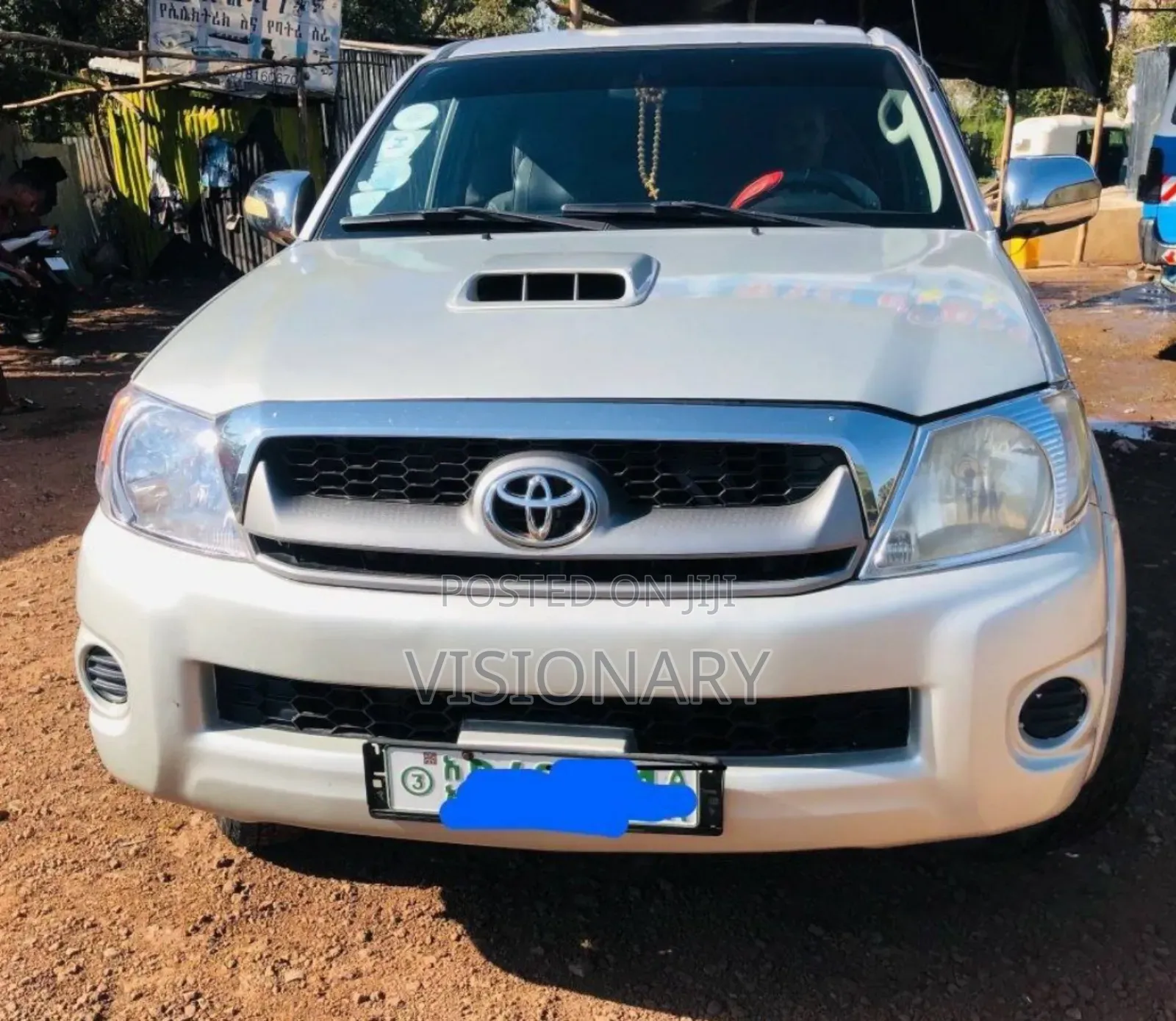 Toyota Hilux 2010 Gold