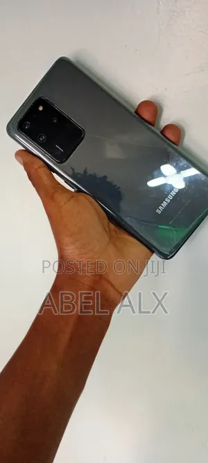 New Samsung Galaxy S20 Ultra 5G 256 GB