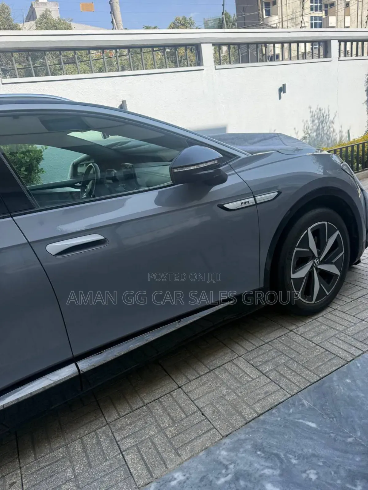 Volkswagen ID.4 2023 Gray