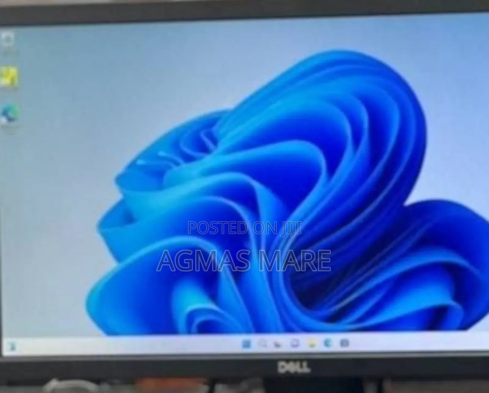 New Desktop Computer Dell Inspiron 3000 8GB Intel Core I5 HDD 1T