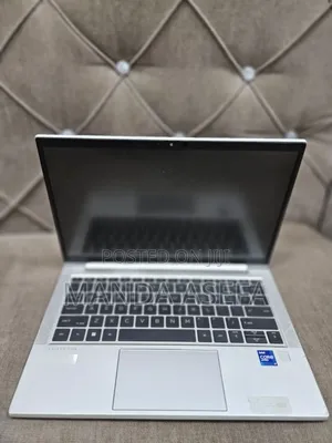 New Laptop HP EliteBook 830 G8 16GB Intel Core I7 SSD 512GB