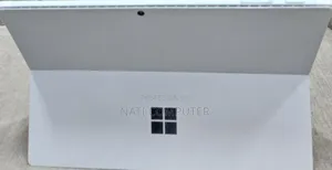 New Laptop Microsoft Surface 8GB Intel Core I7 SSD 256GB