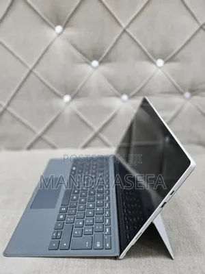 New Laptop Microsoft Surface Pro 6 8GB Intel Core I7 SSD 256GB