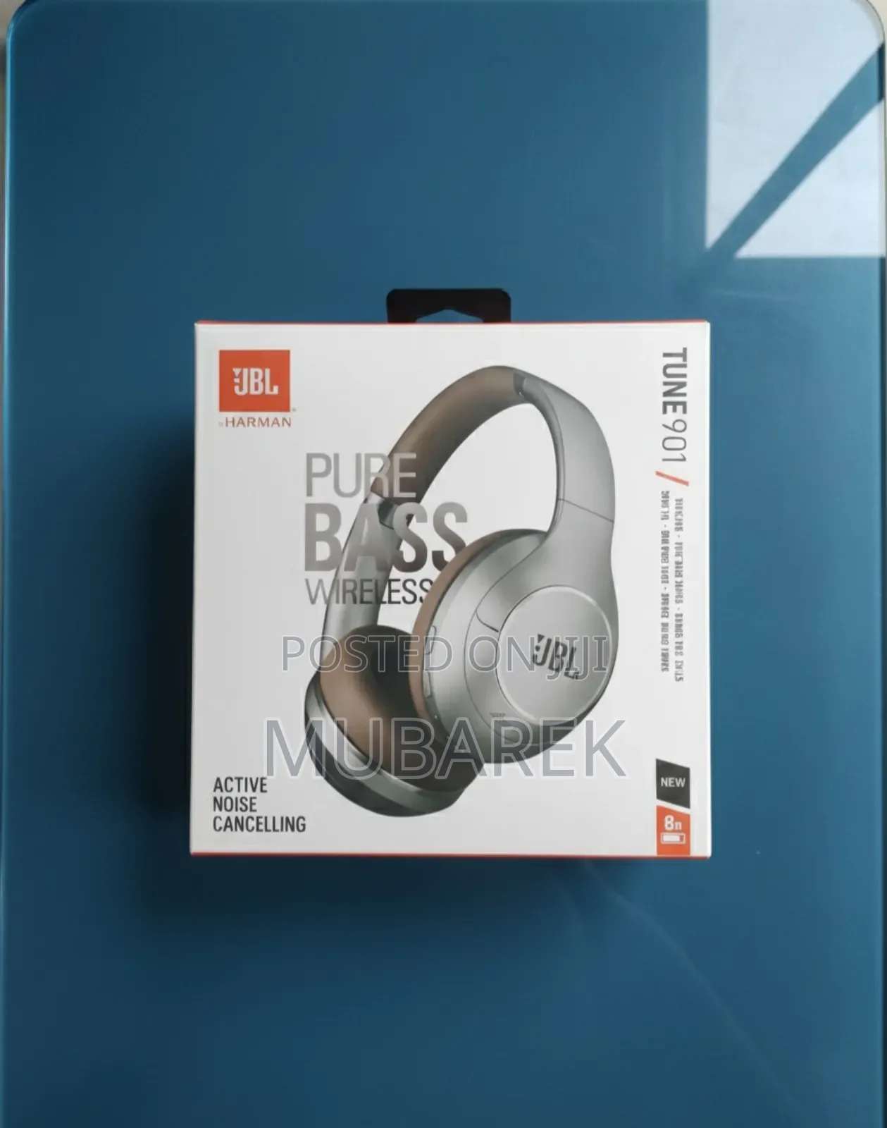Sleek Design JBL Tune 901
