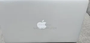 New Laptop Apple MacBook 2013 4GB Intel Core I5 SSD 256GB