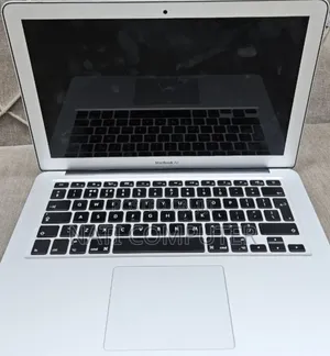 New Laptop Apple MacBook 2013 4GB Intel Core I5 SSD 256GB
