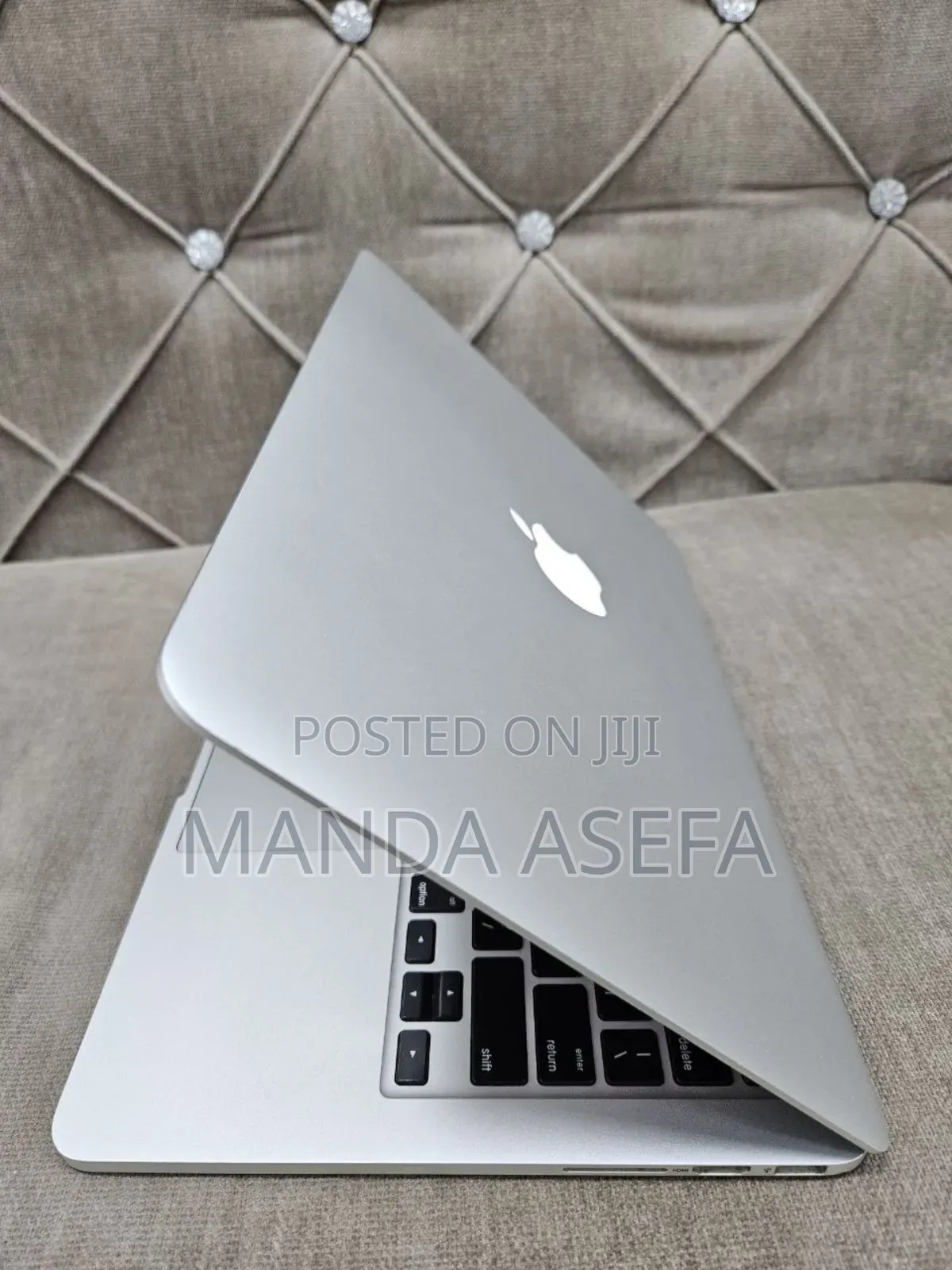 New Laptop Apple MacBook Pro 2015 8GB Intel Core I5 SSD 128GB