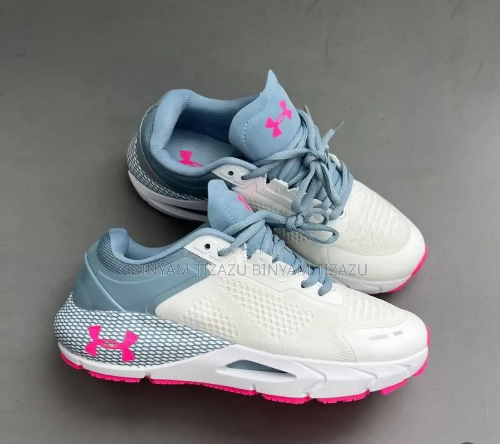 Under Armour Hover Phantom