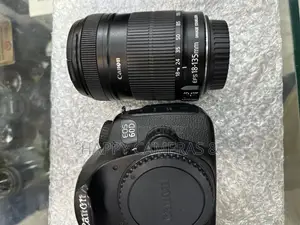 Photo - 60d 18-135mm STM Lens Canon DSLR Camera