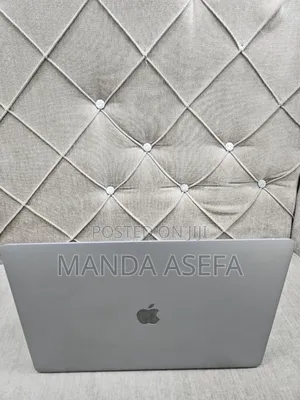 New Laptop Apple MacBook Pro 2019 16GB Intel Core I9 SSD 512GB