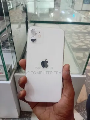 New Apple iPhone 12 128 GB White