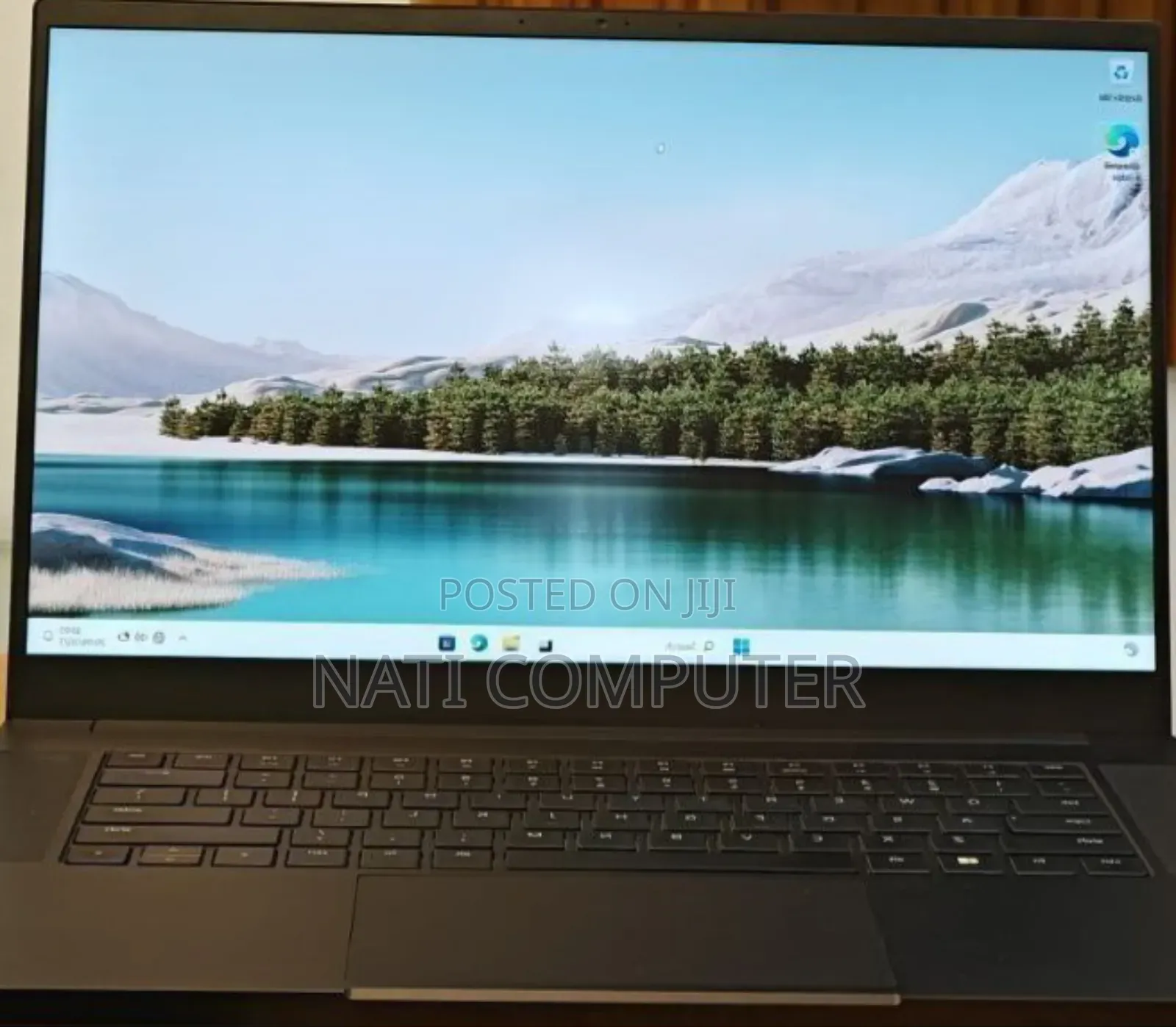 New Laptop Hannspree 16GB Intel Core I7 SSD 512GB