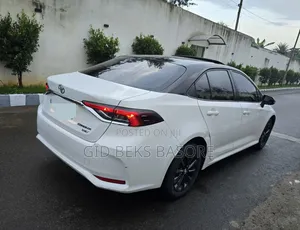 Toyota Corolla 2023 White