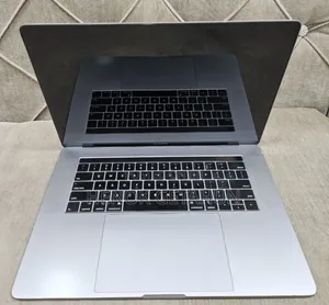 New Laptop Apple MacBook Pro 2019 16GB Intel Core I9 SSD 512GB
