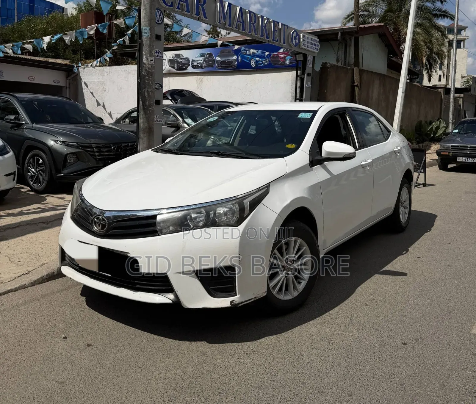 Toyota Corolla 2016 White