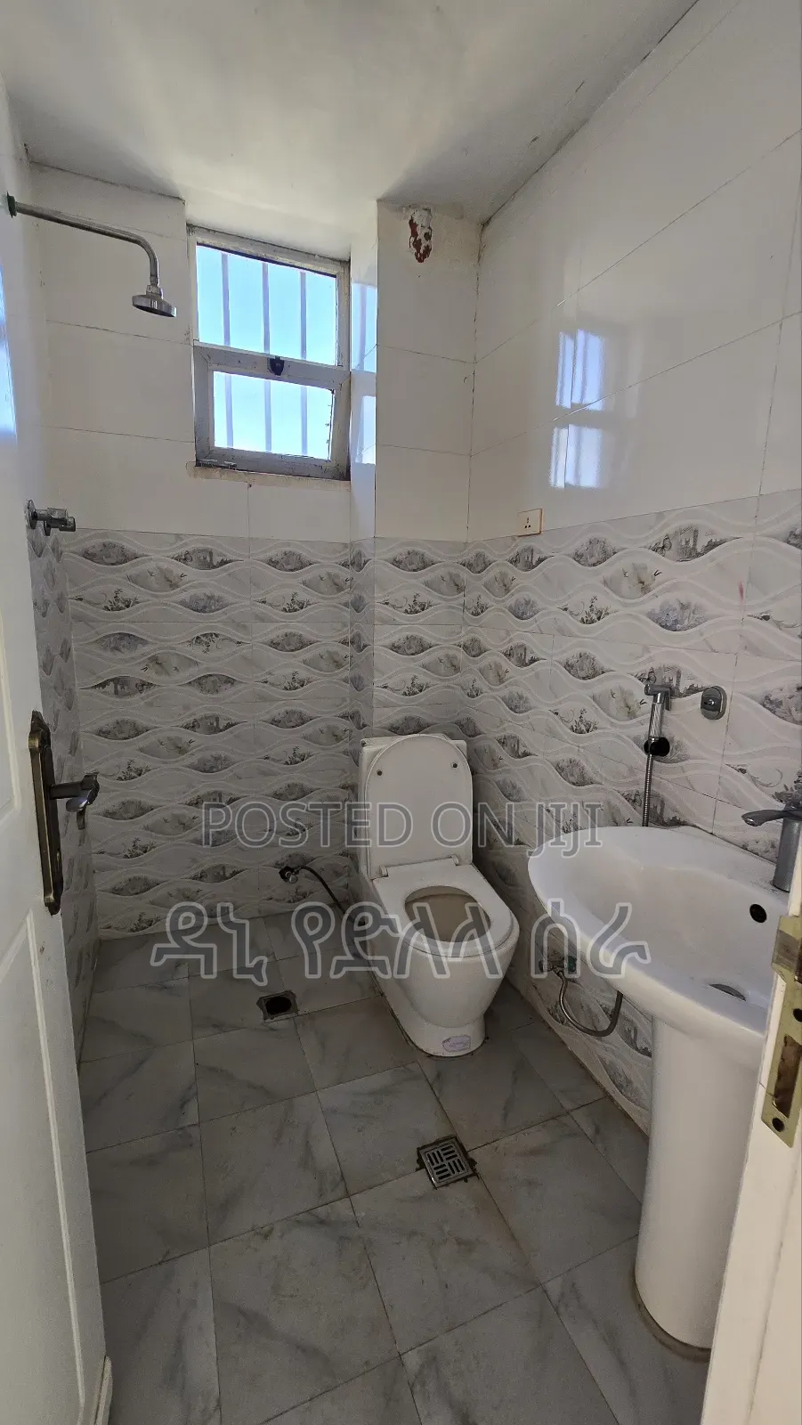 Furnished 2bdrm Condo in አዲስ አበባ, Bole for sale