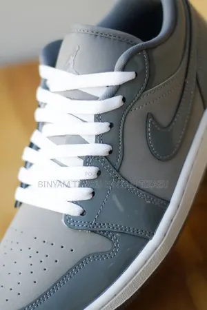 Air Jordan 1 Low Patent