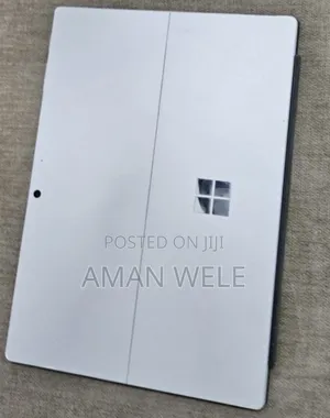 New Laptop Microsoft Surface Pro 7 8GB Intel Core I7 SSD 256GB